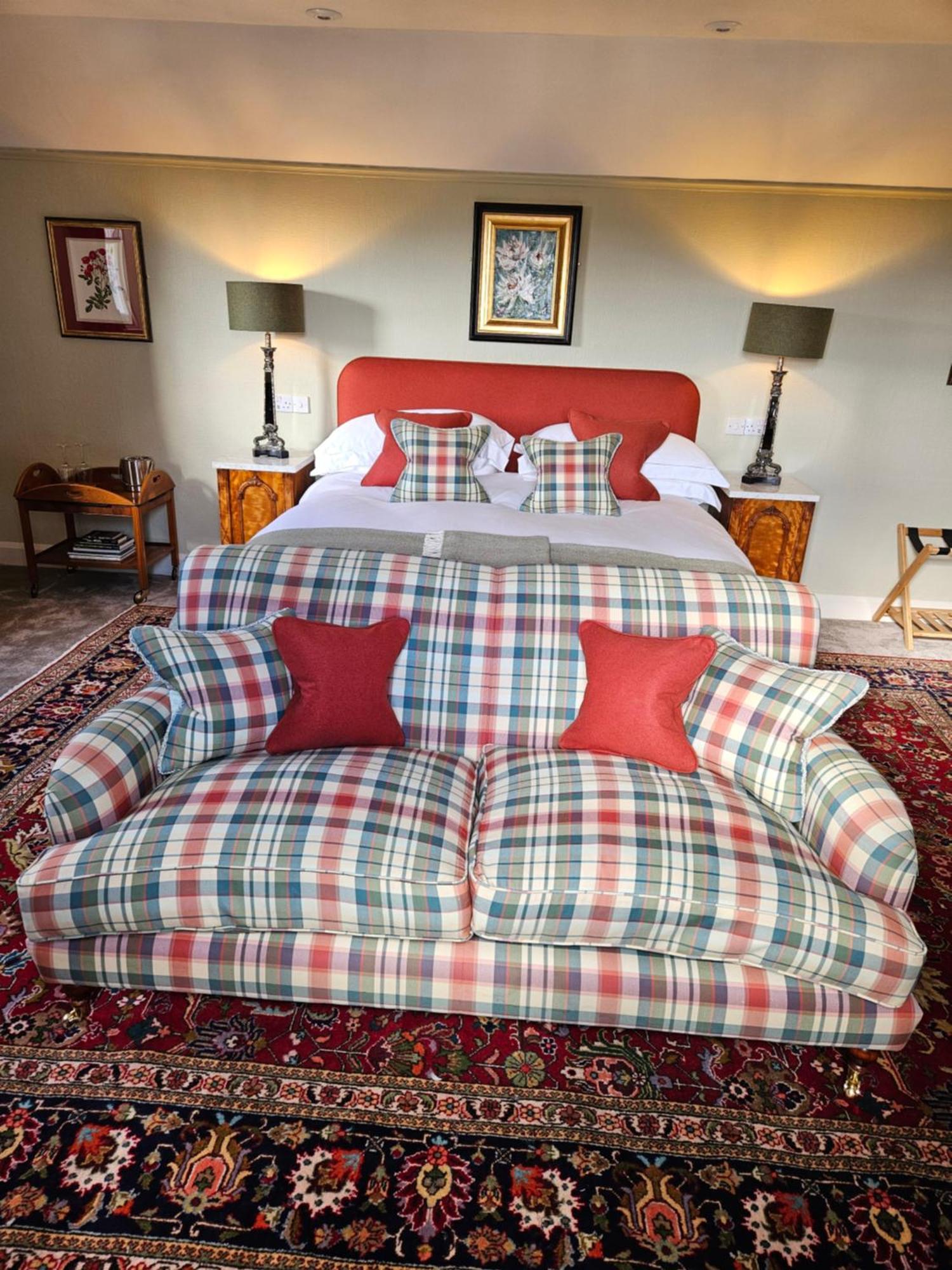 Craggan Bed & Breakfast Ballater Bagian luar foto