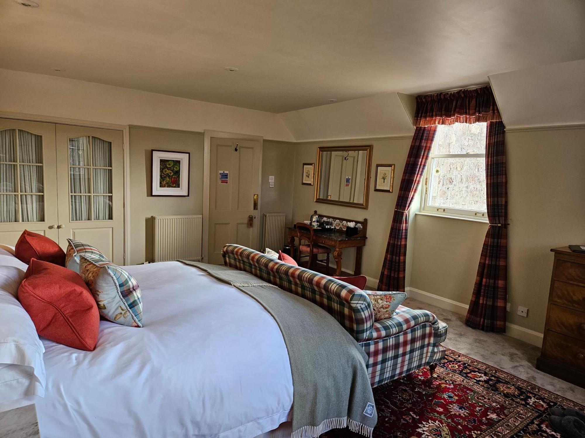 Craggan Bed & Breakfast Ballater Bagian luar foto